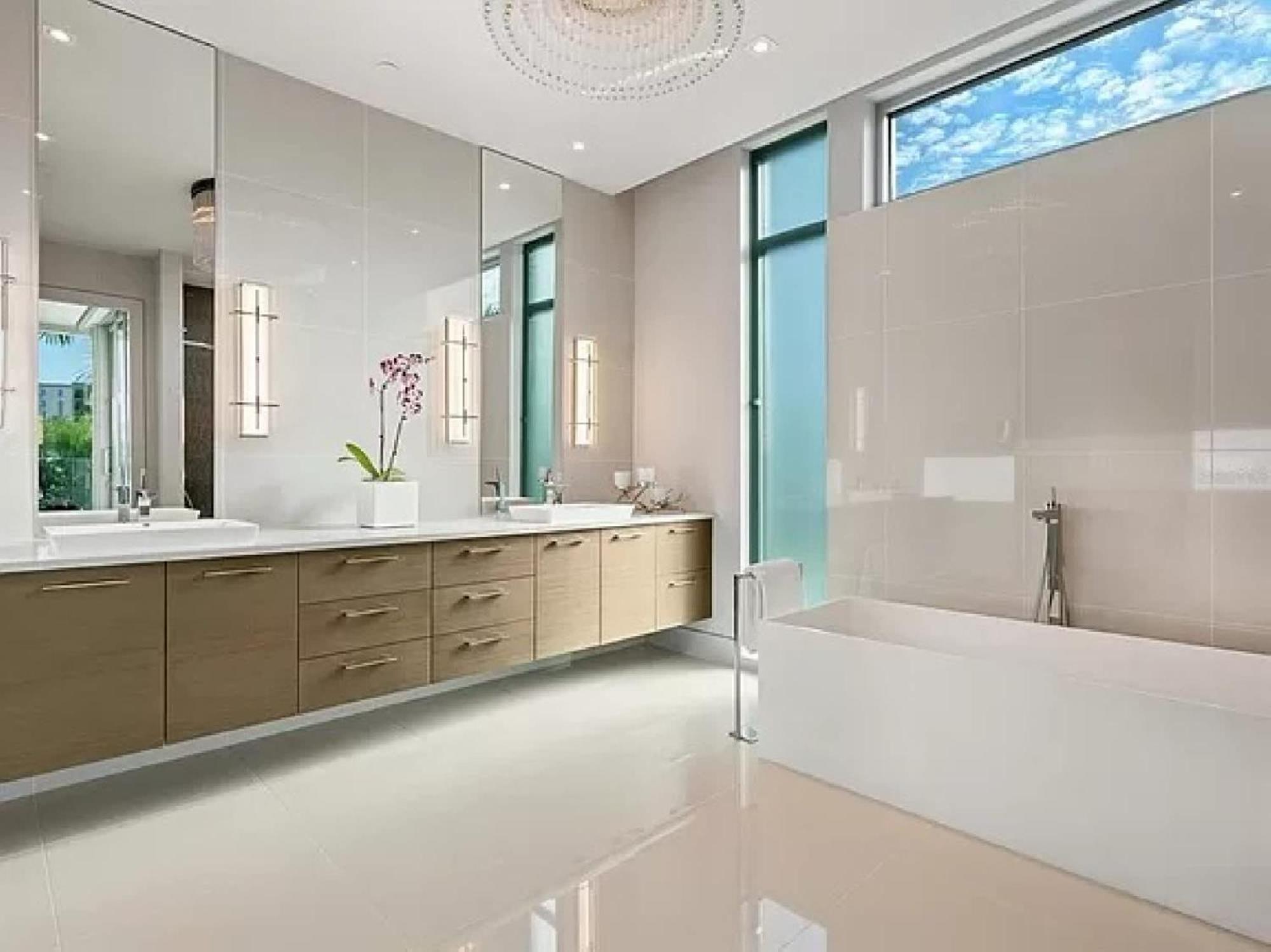 Modern Waterfront In Apartment