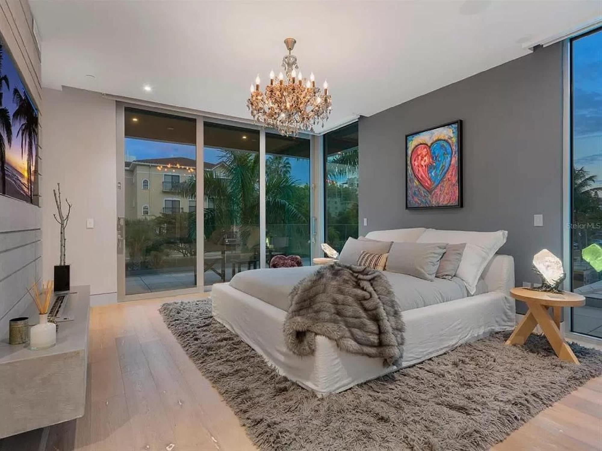 Apartment Modern Waterfront In